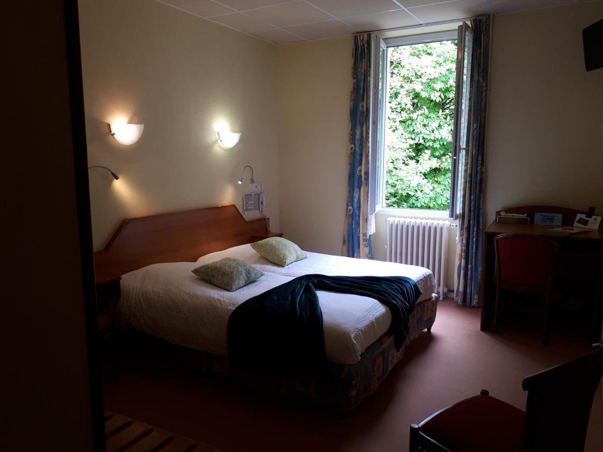 Logis Hotel Le Ceans Orpierre Eksteriør billede